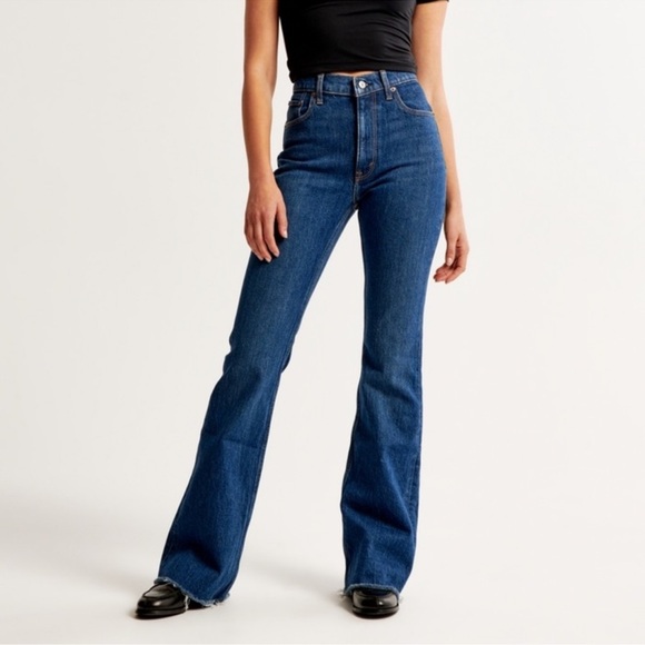 Abercrombie The Flare Ultra High Rise Curve Love - Picture 1 of 3